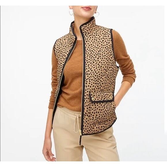 J.Crew Jackets & Blazers - NWT J.Crew Animal Print Puffer Vest Brown Black Sz S Snap Pockets Zip Front
